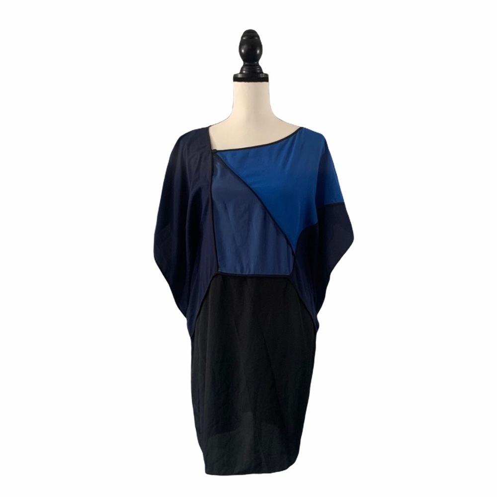 3/$25 BCBGMaxAzaria Blue Color Block Mini Dress SMALL